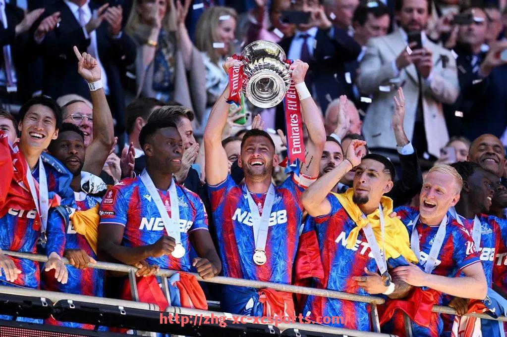 杏彩体育-法甲赛季战术回顾：各队技战术演变及特点