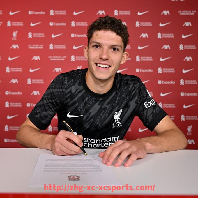 杏彩体育-法甲球员战术执行能力评估：教练意图与实战表现一致性